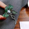 High-End Green Zircon Flower Brooch with Pearl Pin