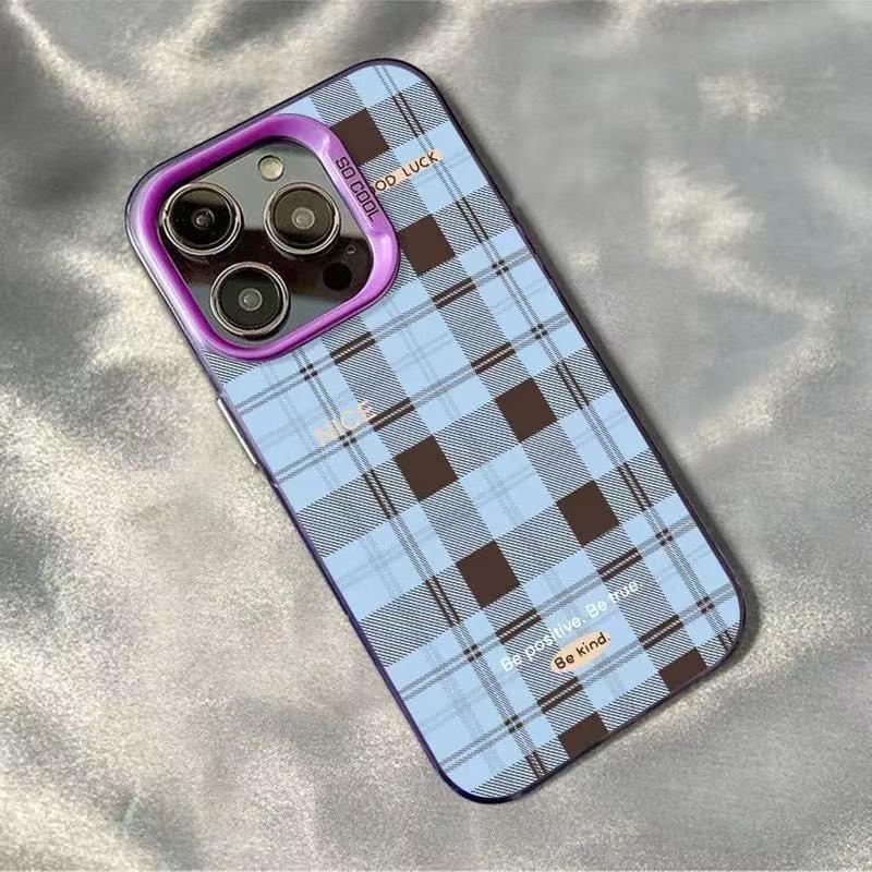Brown and blue checkered pattern suitable for iPhone 17 Pro Max, color silver iPhone 16/15/14 Plus, simple design, hard screen.