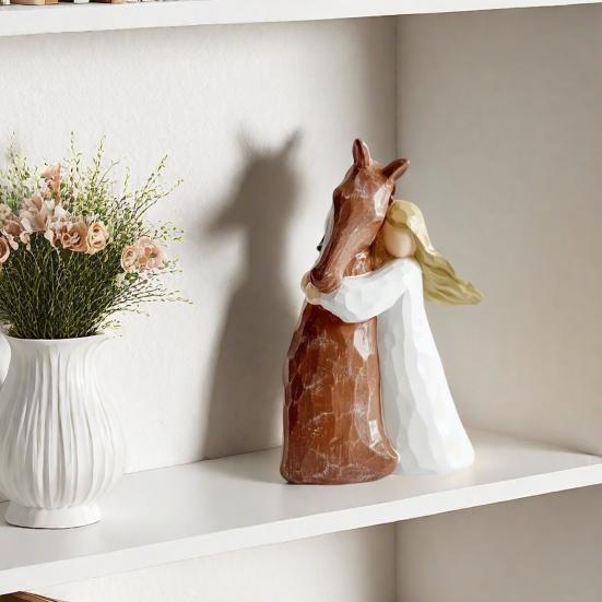 Фигурка Девушка и Лошадь Статуэтка Девушка Обнимает Лошадь Мемориал Лошади