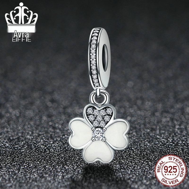 Everle Korea Four-Leaf Clover 925 Sterling Silver Pendant with Inlaid Diamonds (SCC259)
