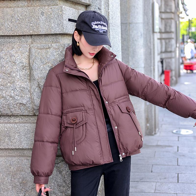 Зимняя новая пуховая хлопковая одежда женская короткая стойка воротник маленькое утолщенное модное пальто хлеб хлопковая стеганая одежда