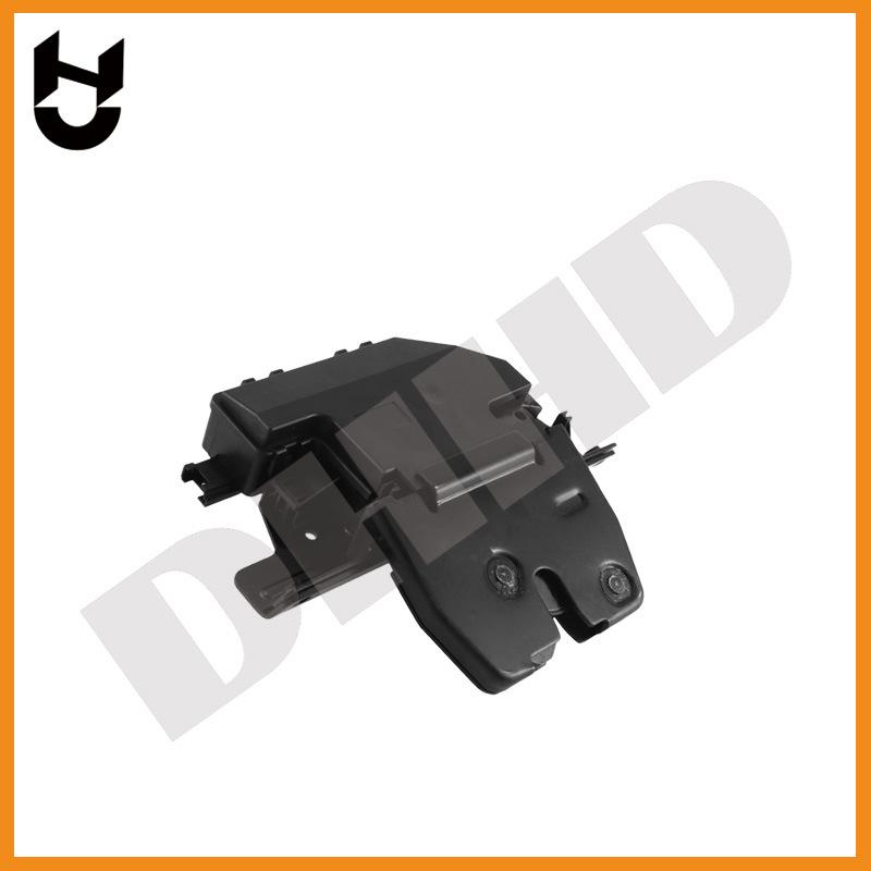 Замок багажника для BMW E53 X5 4.4i 3.0i (2000-2006) - 51248408492