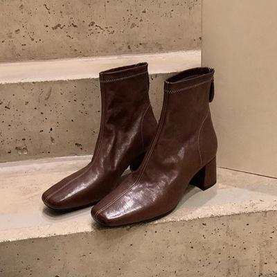 Чжао Рут имеет тот же стиль, французский квадратный носок, тонкие ботильоны, женские универсальные корейские ботильоны на толстом высоком каблуке, ботинки Мартин, ретро короткие ботинки.