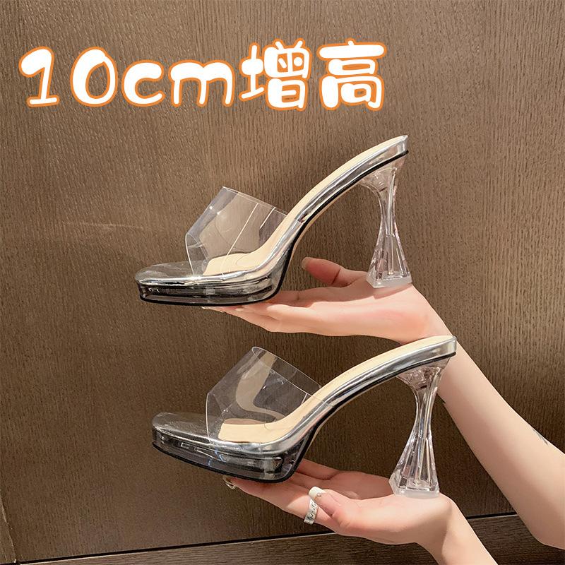Summer New Sexy Transparent Crystal and Waterproof Table Cool Slippers Women's Wear Night Stage Catwalk High-heeled Sandals