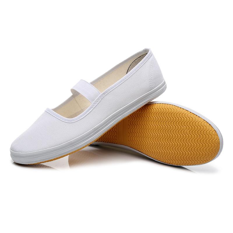 Маленькие белые туфли мужские и женские парусиновые туфли студенческие гимнастические туфли белые кроссовки утренняя зарядка обувь для боевых искусств рабочая обувь для медсестер