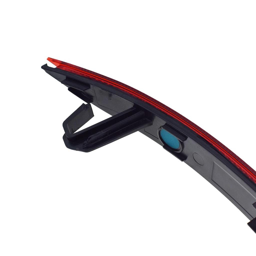 Левый задний отражатель бампера 31656677 Для Volvo XC60 2018-2023