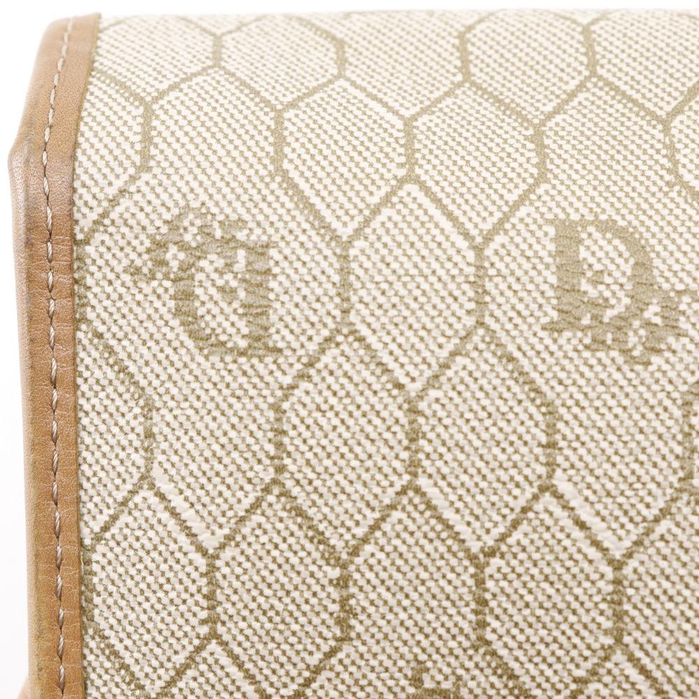 Dior Сумка на плечо с сотовым узором винтажная бежевая ПВХ Женская Б/У