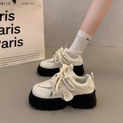 Премиальный сенс универсальные маленькие белые туфли толстая подошва женские весенние одинарные туфли-маффины повседневные спортивные папины туфли