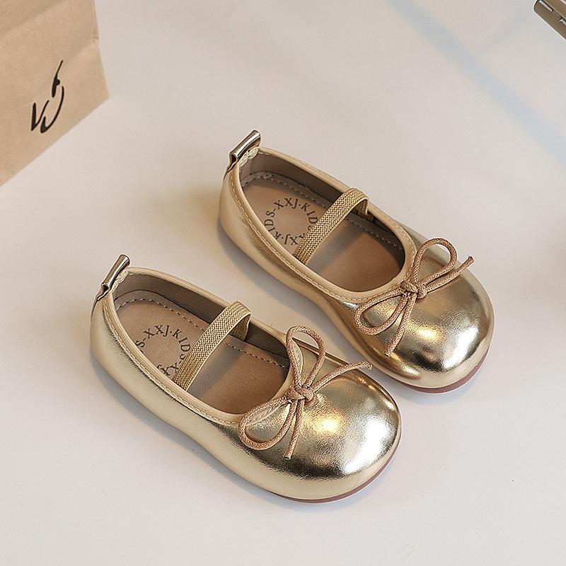 New spring and autumn styles of children's leather shoes, Korean-style, fashionable, with a bow design, suitable for girls, and versatile for