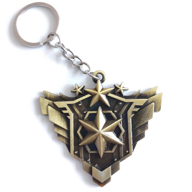 "12см брелок PUBG: Подарок: шлем 3-го уровня, сковорода и модель оружия 98KAWM.