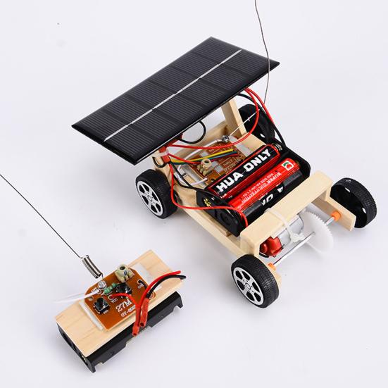 Wireless RC Vehicle Model Creative Model Toy Wooden Assembly Solar Remote Control Car for School