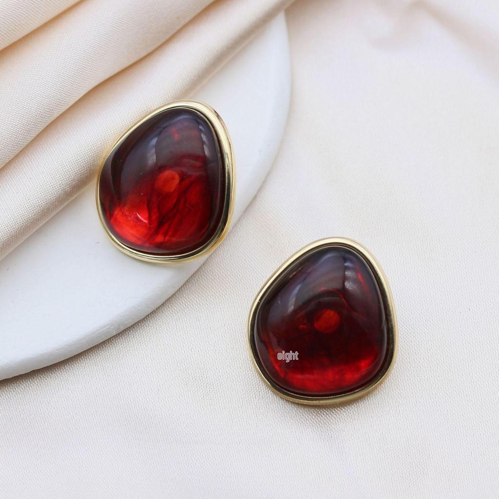 Trendy Geometric Irregular Resin Stud Earrings with Silver Needles and Gold Tone