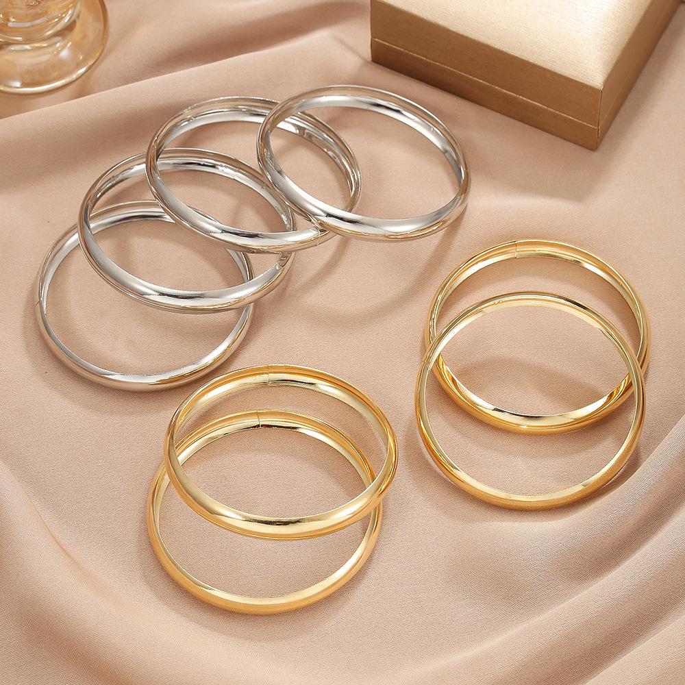 Europe and the United States hot-selling light luxury gold plain ring bracelet four-piece set stacked bracelet women high-grade glossy alloy jewelry