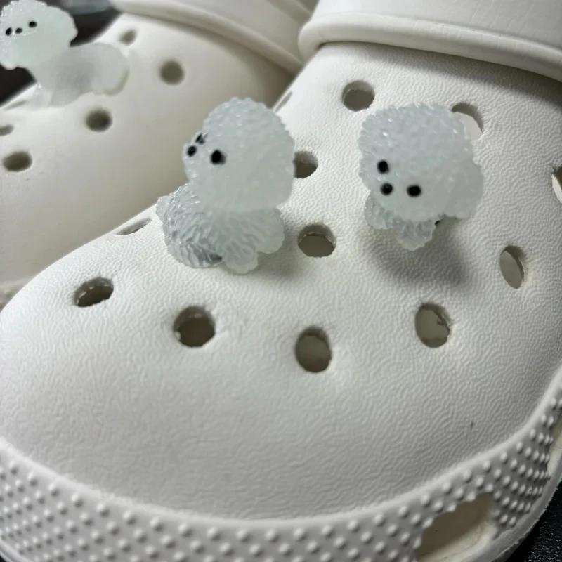 4Pcs/Set Luminescence 3D Cute Puppy Shoe Charms DIY Decoration for Clogs And Sandals Perfect Holiday Xmas Gifts Shoe Accessories