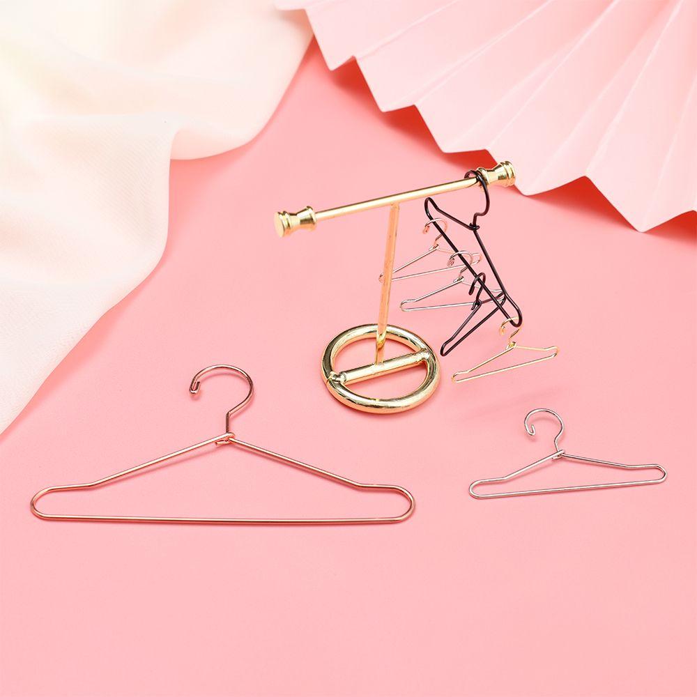 10 шт. Разноцветные Милые Мини-вешалки для Шкафа Аксессуары для Кукол Металлические Вешалки для Платьев Одежды