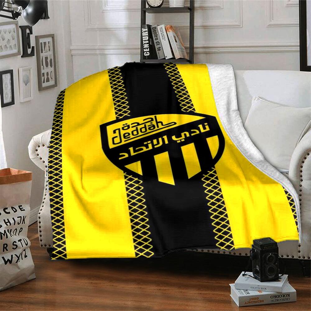 Al-Ittihad Club Logo Print Flannel Blanket High Quality Warm Comfortable Cover for All Seasons Perfect for Gifts Home Decor