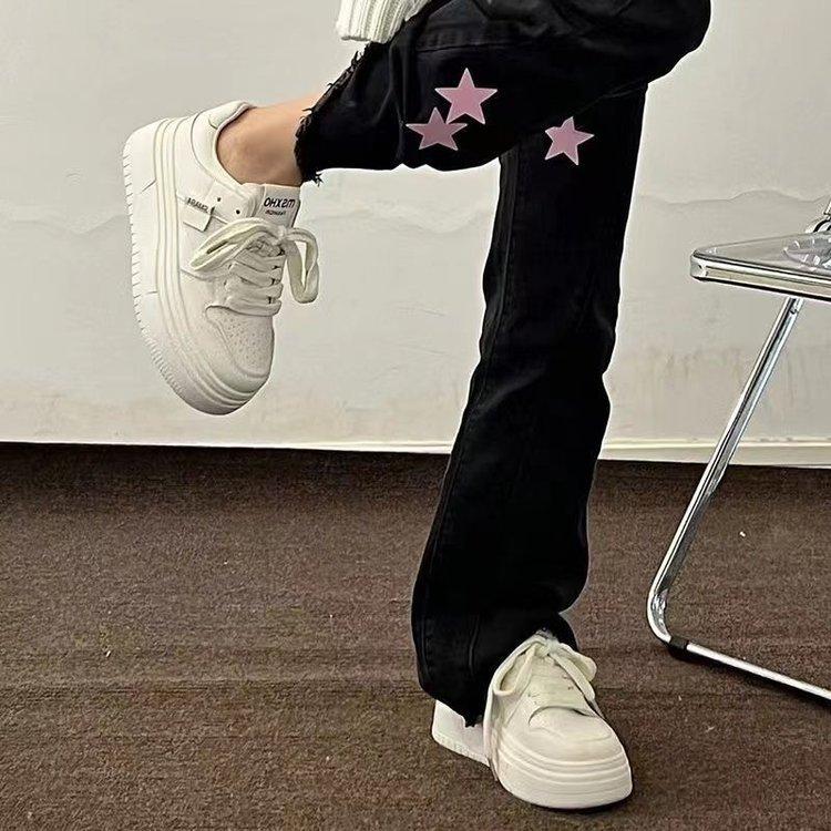 Белые туфли на платформе-маффине детские прилив 2024 весна новые корейская версия универсальные увеличивающие рост дышащие повседневные туфли