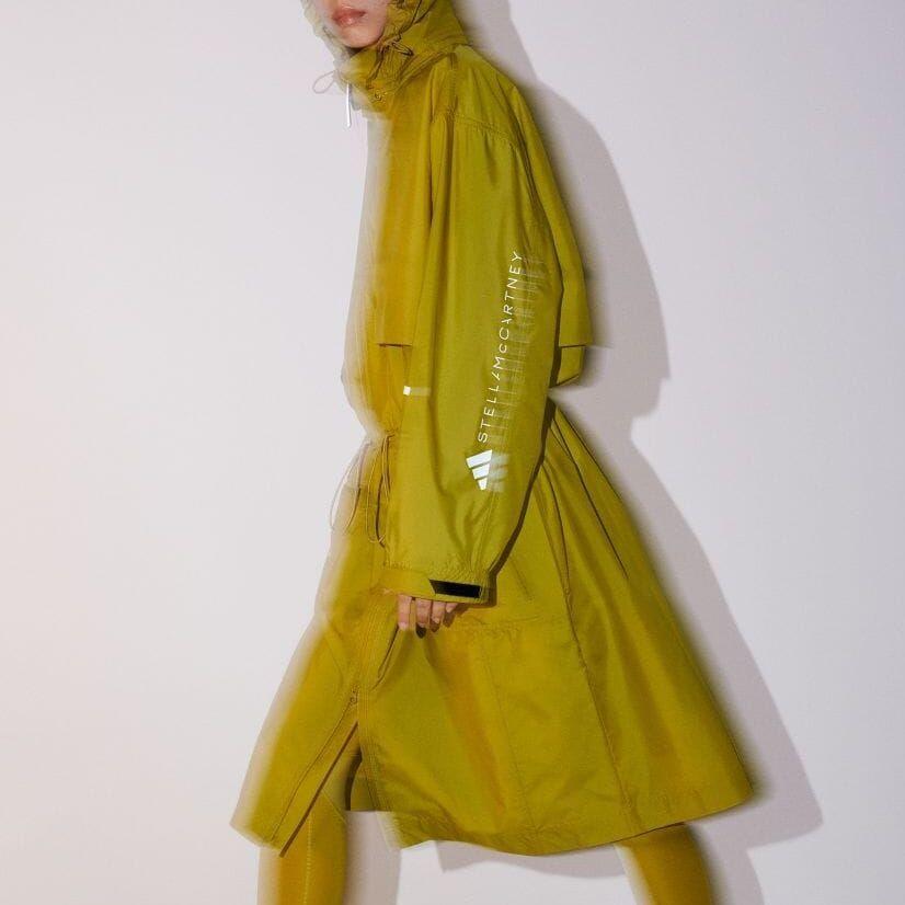 Adidas С принтом логотипа, молнией, капюшоном, свободная, с длинным рукавом, длинная парка, женская верхняя одежда, имбирно-желтая IN3622