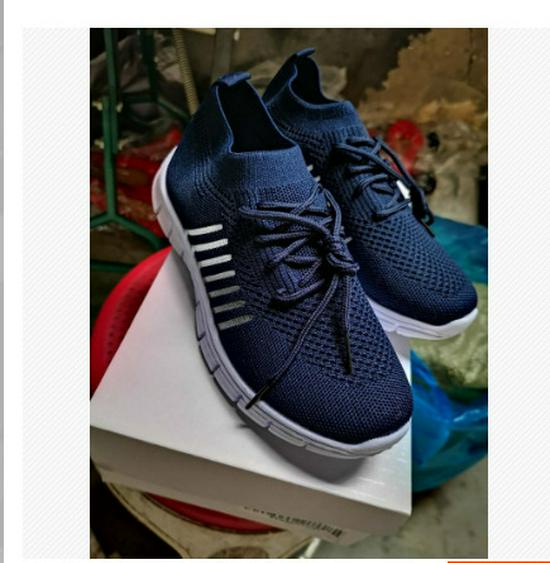 Женские кроссовки больших размеров из дышащего материала Flyknit - Коллекция весна/осень 2021