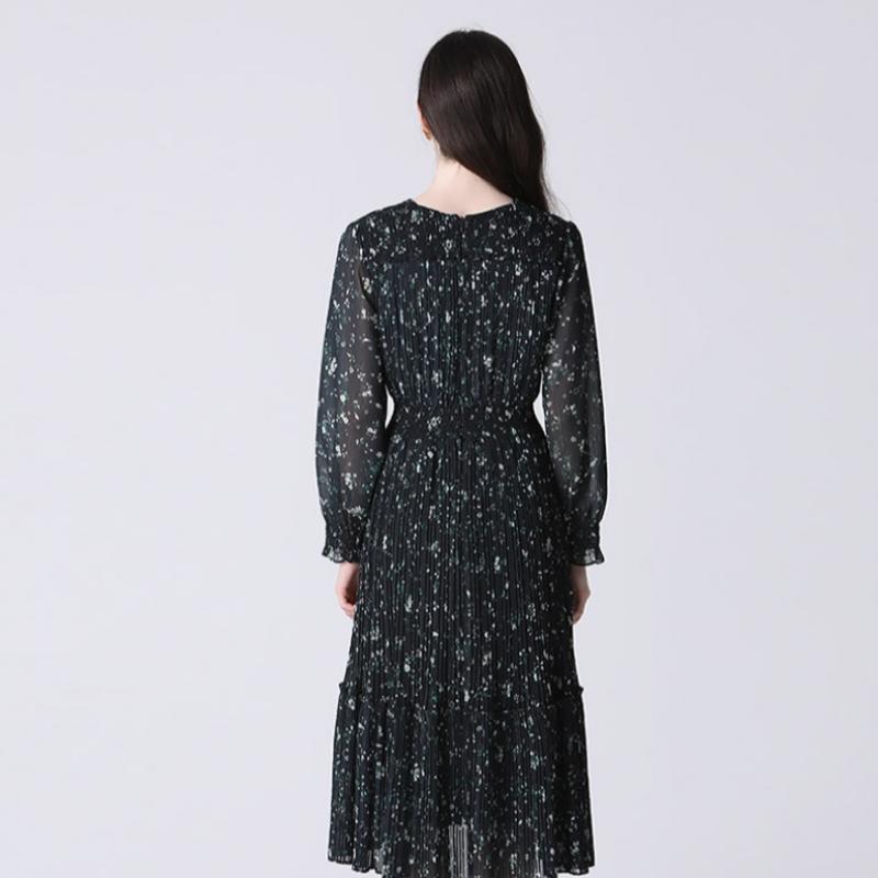  She S Miss Высококачественное романтическое плиссированное платье с V-образным вырезом