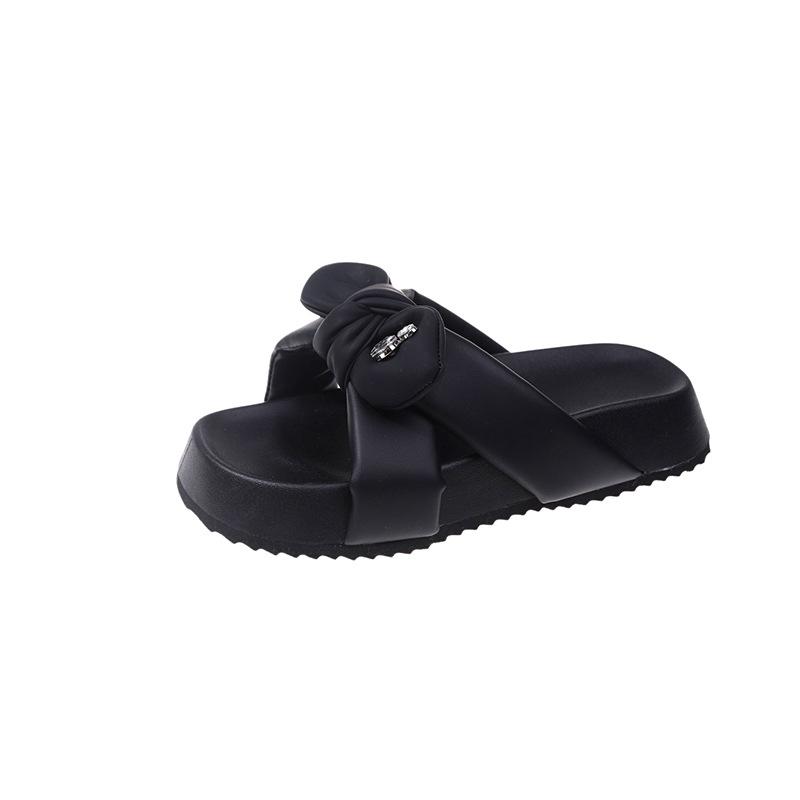 Женские шлепанцы на толстой платформе, новые летние модные шлепанцы со стразами на толстой подошве, женские сандалии с открытым носком, нескользящие, пляжная обувь