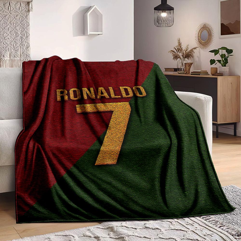 1Pc Ronaldo'S Iconic Number Blanket Soft And Comfortable Casual Warm Camping Travel Christmas Halloween Xmas Gift M929410