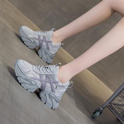 Ретро пэчворк кроссовки для папы женские 2025 осень новинка на толстой подошве увеличивающие рост спортивная обувь повседневная модная универсальная трендовая обувь женская