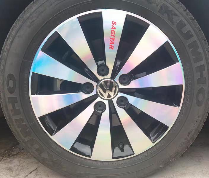 Volkswagen Sagitar Wheel Hub Stickers: Electroplating Color Change, Warning, Scratch Protection