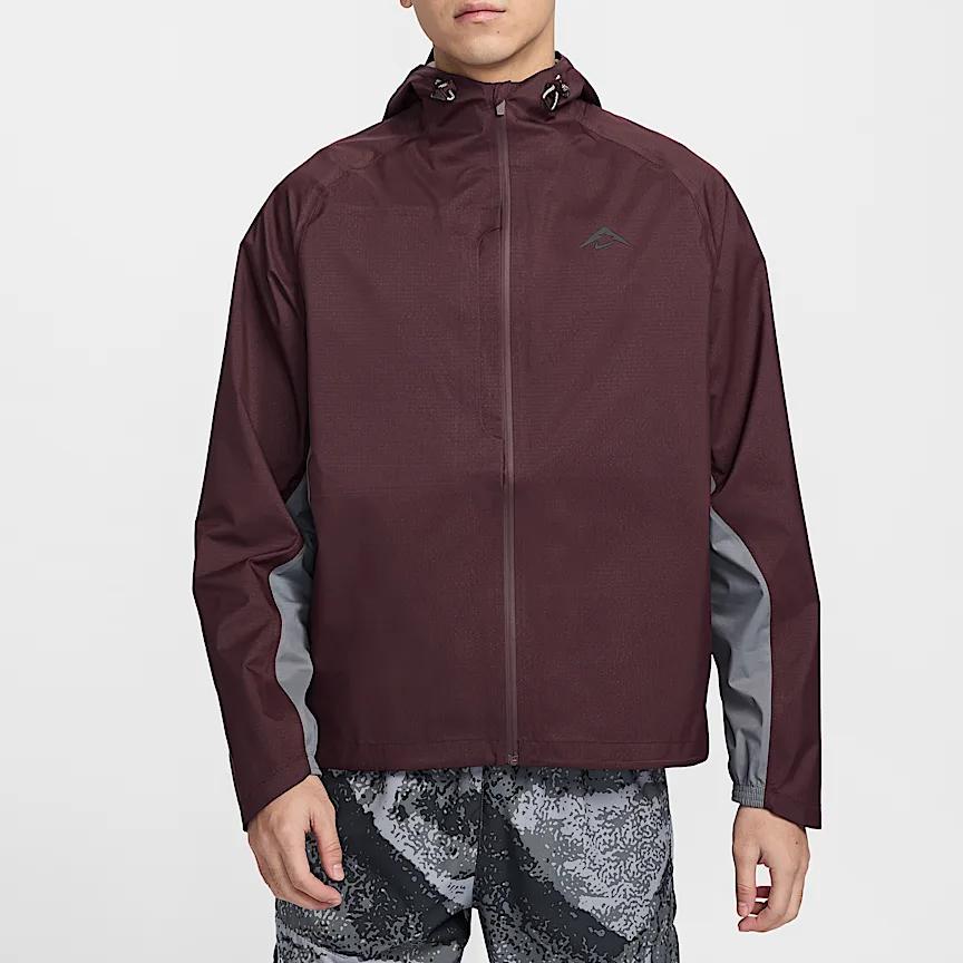 Nike Мужская водонепроницаемая куртка с капюшоном Nike Storm-FIT ADV Trail, бордовая, FZ1085-652