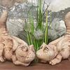Garden figure dragon pacifier made of concrete