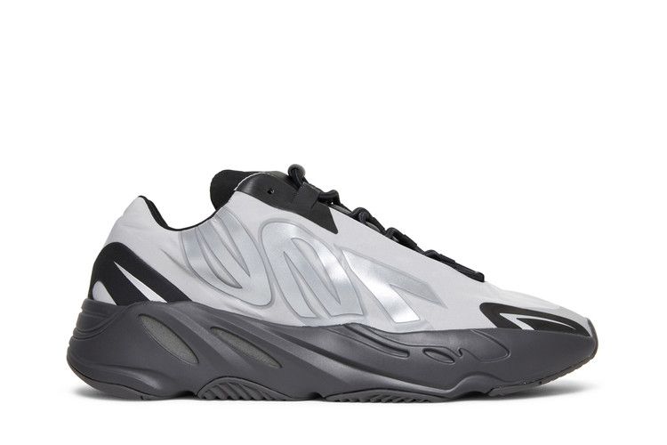 Мужские кроссовки adidas Yeezy Boost 700 MNVN Metallic Metallic/Metallic/Metallic