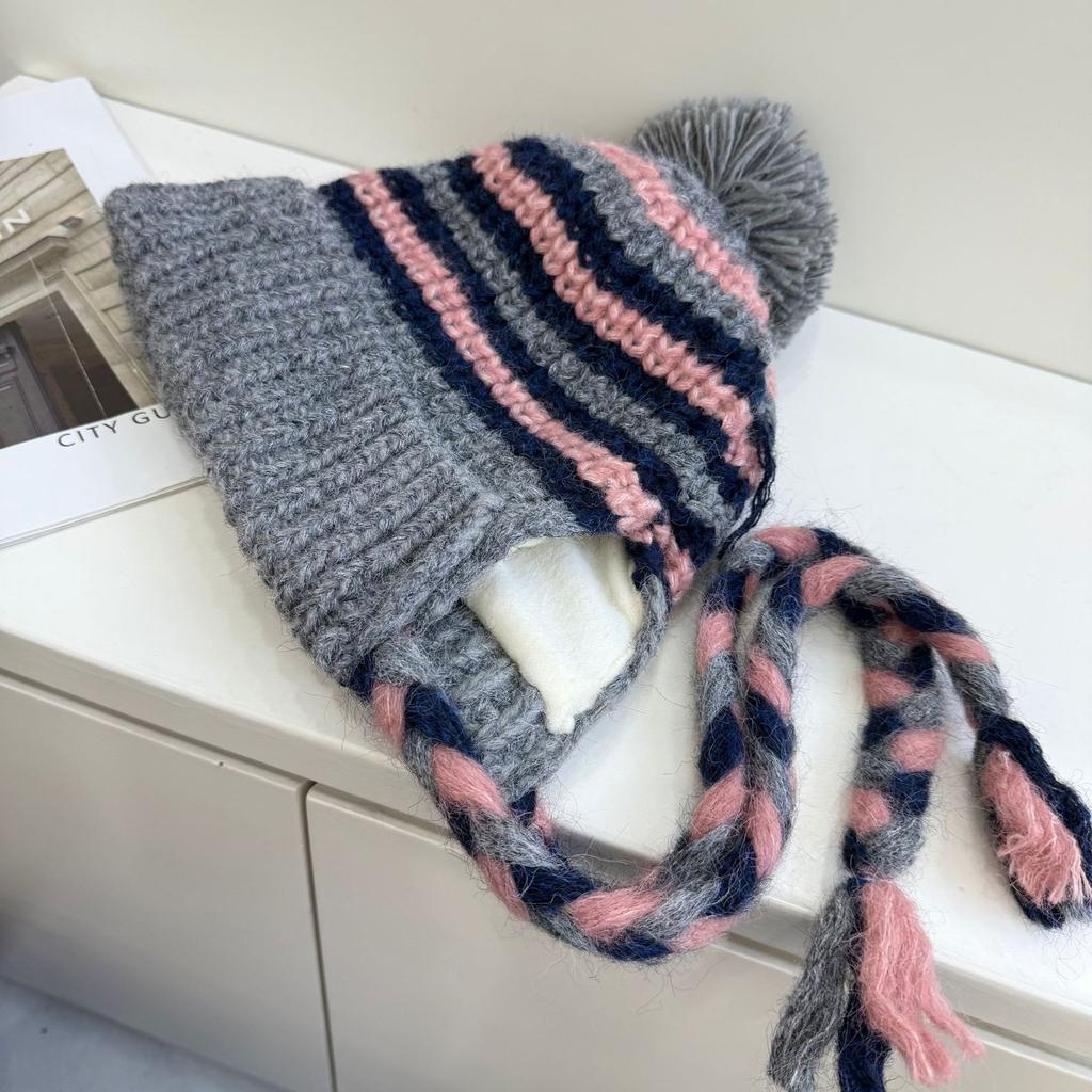 Striped blended wool hat women's autumn and winter fleece thickened thermal ear protection hat strap ball knitted Lei Feng hat