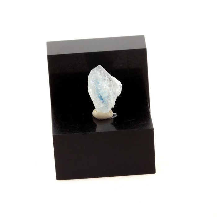 Pierres et Minéraux. Euclase. 1.68 ct. Parelhas, Rio Grande do Norte, Brésil.