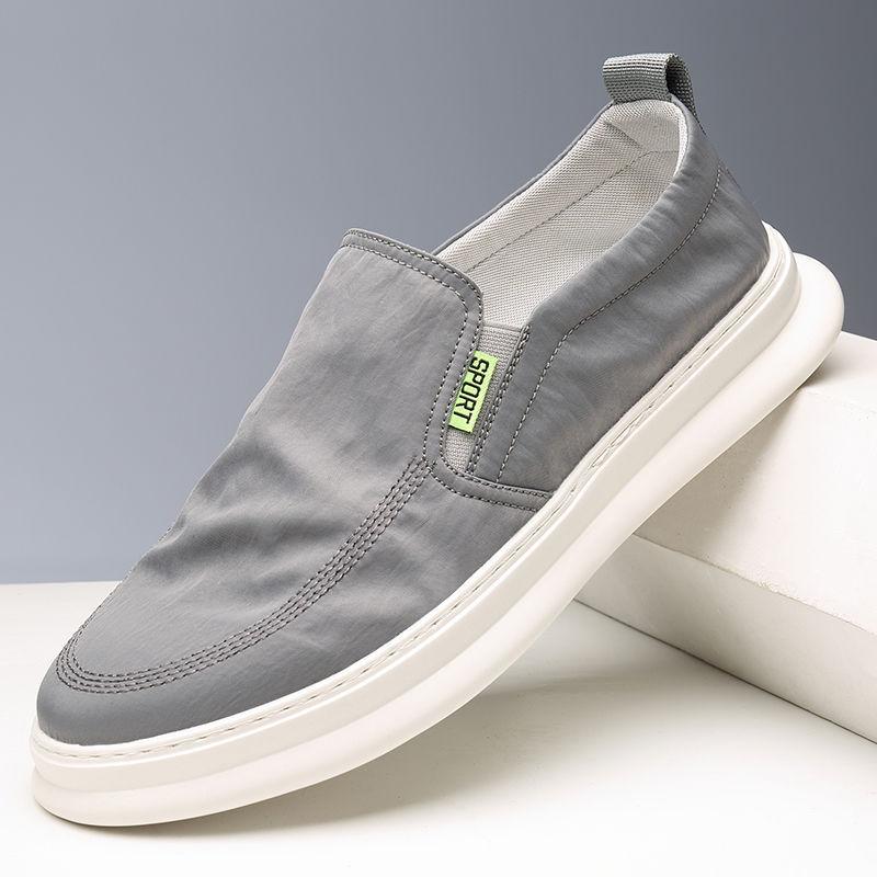 Весенние новые парусиновые туфли мужские корейские версии однопедальных мужских тканевых туфель универсальные дышащие ленивые туфли для доски мужские Tide