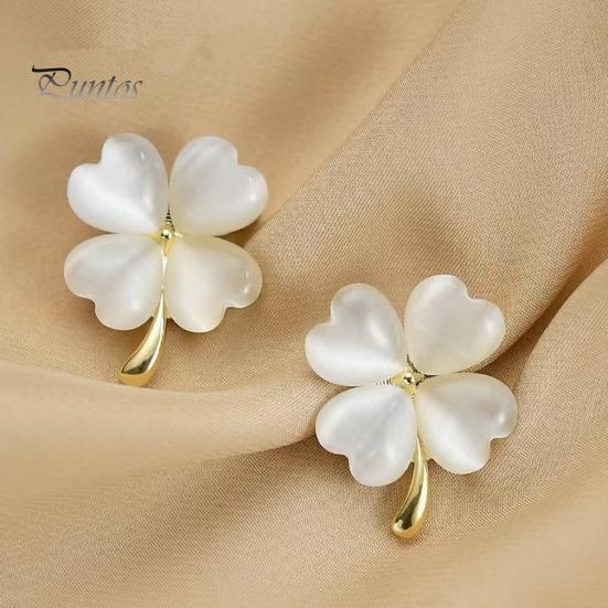 Брошь в виде клевера, украшение для воротника официальной одежды, брошь с растением, ювелирные изделия для одежды, гладкая реалистичная форма листа, антикоррозийная легкая булавка для одежды