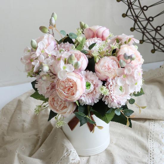 Практичная искусственная гортензия с ярким цветом листьев, не выцветающая