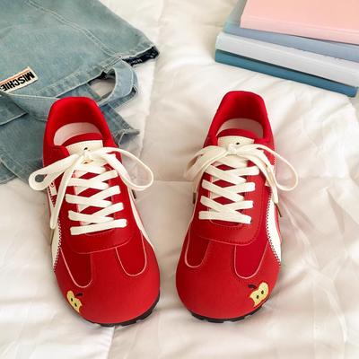Красные гоночные туфли женские новый нишевый дизайн универсальные ретро повседневные кеды
