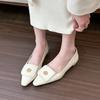 Women's Casual White PU Leather Flats Shoes Pointed Toe Chunky Flats Slip On Loafers Comfortable Dress Flat Shoes for Women Fashion Soft Ballet Shoes