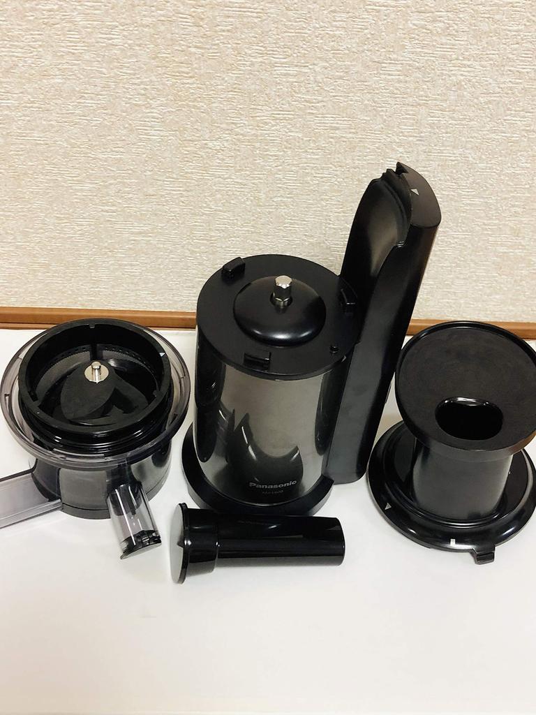 Panasonic Juicer Low Speed Vitamin Server Cold Press Aragoshi Compatible with Frozen Recipe Book Graphite Gray MJ-L600-H