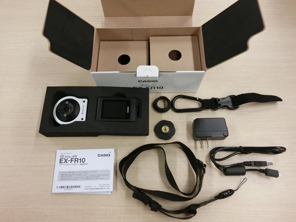 Casio Цифровая камера EXILIM EXFR10WE Разделение камеры Freestyle Camera Мегапиксели Белая секция/Управление 14.1 EX-FR10WE