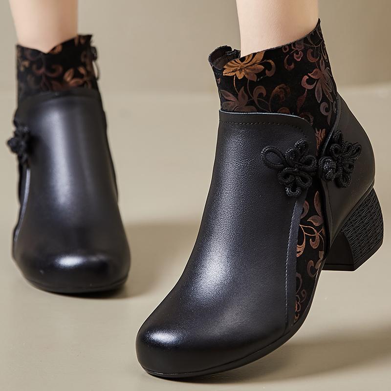 Модные ботильоны GKTINOO из натуральной кожи 2025 Зима Новые Этнические Принтованные Женские Ботинки Мягкая Подошва Толстый Каблук Кожаные Ботинки для Мамы
