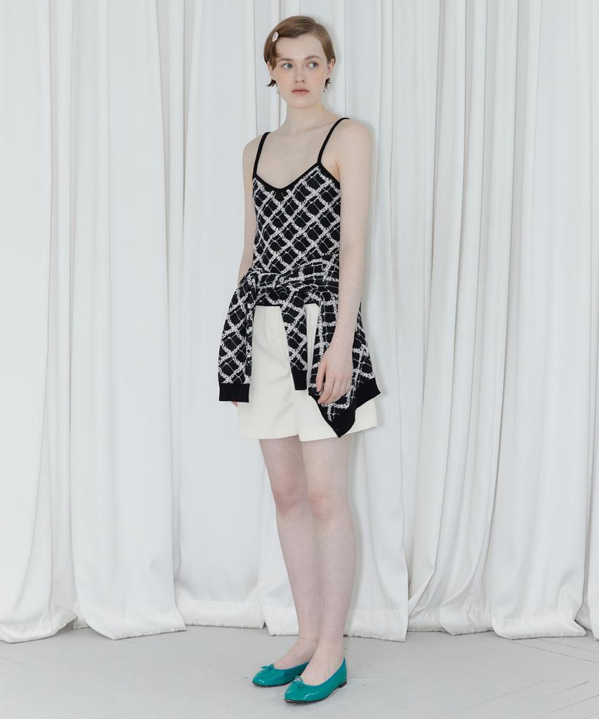 SINOON Flower Pattern Sleeveless (Black)