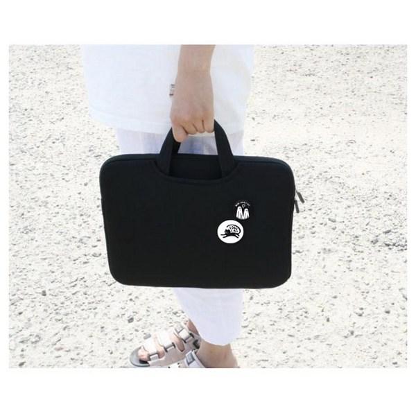 Dist Sweetmellow Laptop Pouch, Black