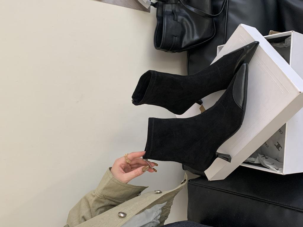 2025 New Korean Version Pointed Head Shallow Mouth Splicing Rear Zipper Low Tube Thin Martin Women's Short Boots