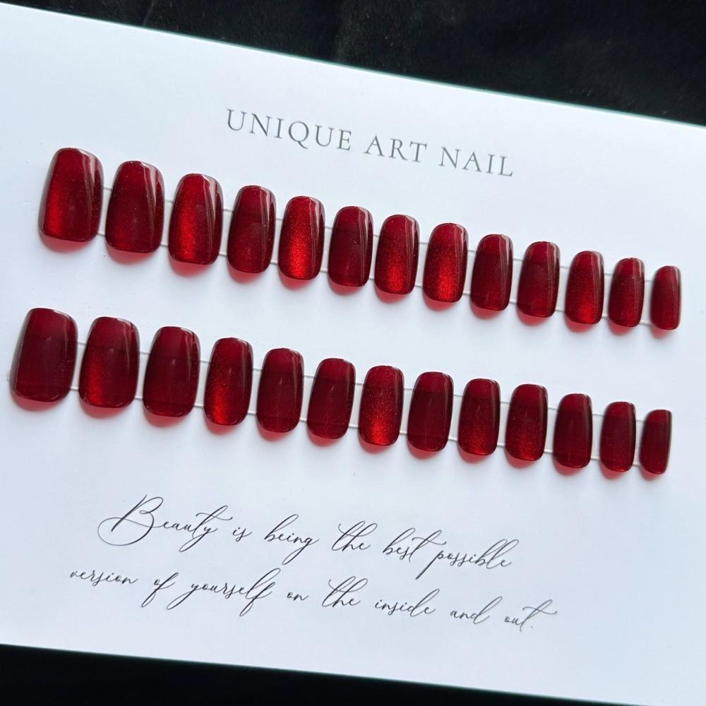 Искусственные ногти Французские накладные ногти Кошачий глаз Пресс-на ногтях Водонепроницаемые типсы для ногтей Девушка