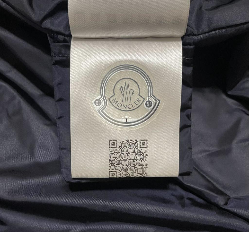 Used MONCLER WETEParker Women