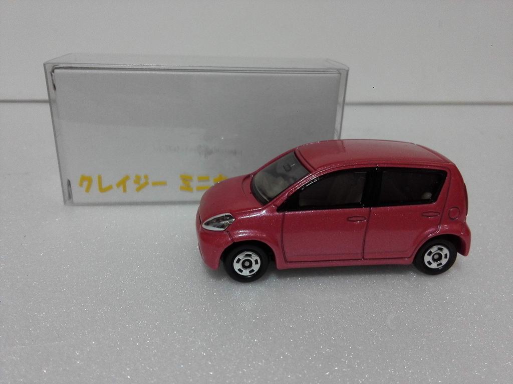 Распроданный специальный автомобиль Toyota, изготовленный в сумасшедшем мини-стиле, отправлен со склада Amazon в кейсе и белой коробке Tomica, коробка, Passo, цвет, Китай, круг,