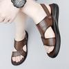 Модные летние мужские сандалии для бизнеса и отдыха на пляже Тапочки для отдыха на открытом воздухе Нескользящие кожаные сандалии на толстой подошве Новые мужские сандалии для отдыха на открытом воздухе