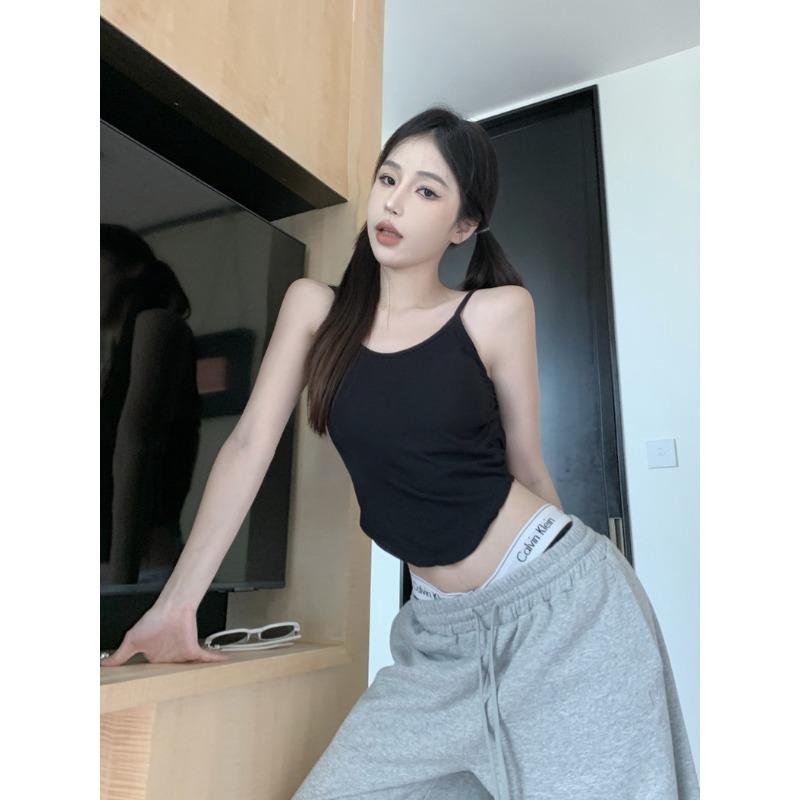 С жилетом-халтером Pure Slim-fit Outside, чтобы носить летнюю безрукавку Sexy Beauty с накладкой на грудь