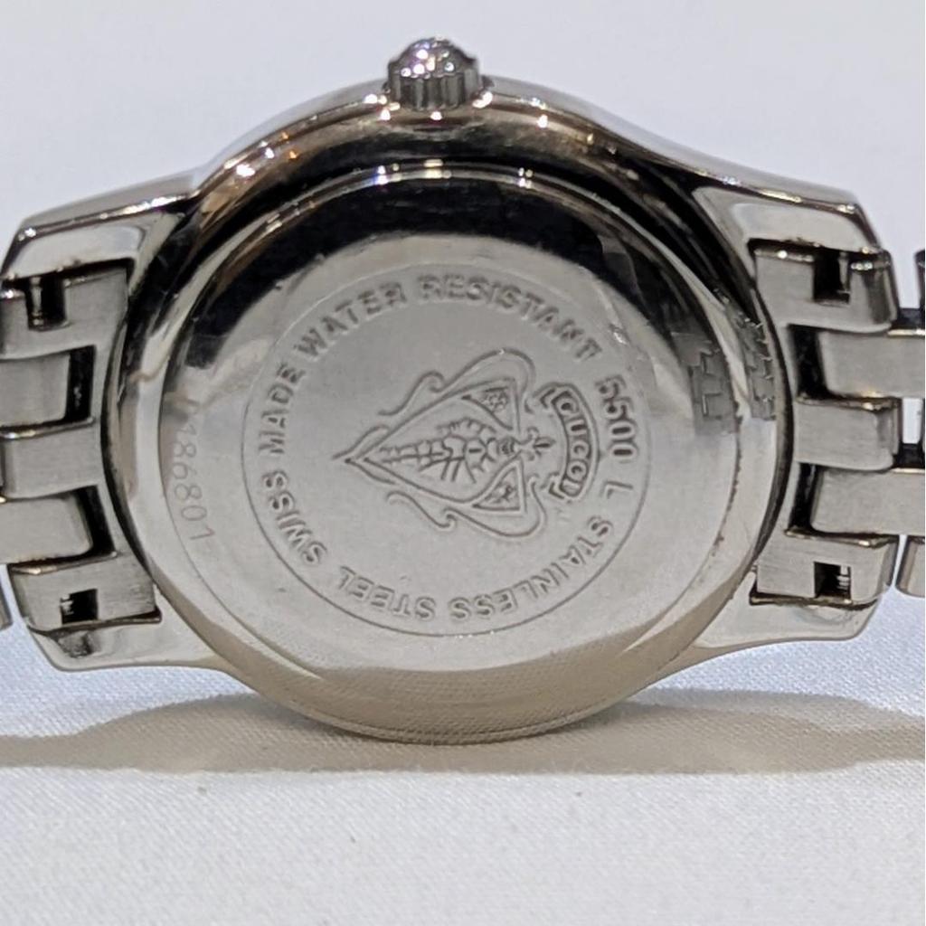Б/У GUCCI Gucci 5500L Черный циферблат Дата Женские Рабочие